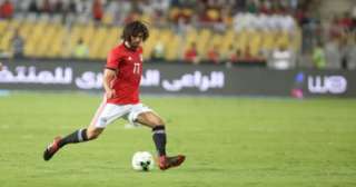 أجيرى يحدد مشاركة محمد الننى فى مباراة تونس