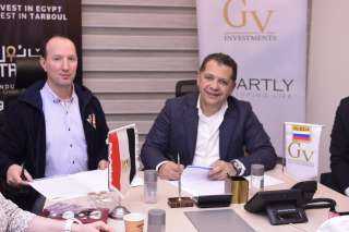 «جي في للاستثمارات» توقع شراكة استراتيجية مع  «كونكورديا» الروسية لإنشاء مصنع سيارات كهربائية في مصر