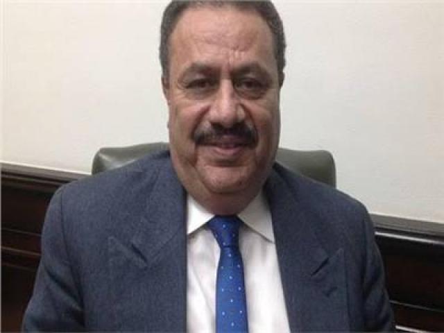 رضا عبد القادر برئاسة مصلحة الضرائب 