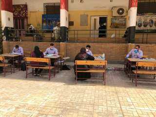 المصرية للاتصالات : استمرار توزيع شرائح التابلت لأولي ثانوي خلال يومي الجمعة والسبت