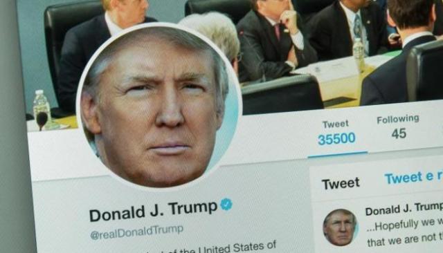 حساب الرئيس الأمريكي دونالد ترامب على تويتر