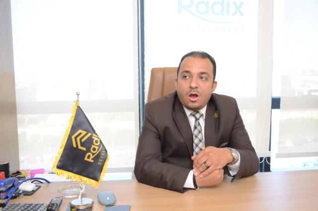 أكرم الشيخ نائب المدير التنفيذى لشركة "RADIX Development " للتطوير العقارى