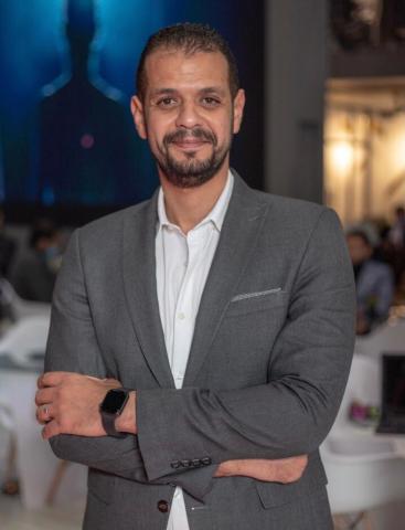  محمد عامر - رئيس القطاع التجارى لشركة ميركون للتطوير العقارى 