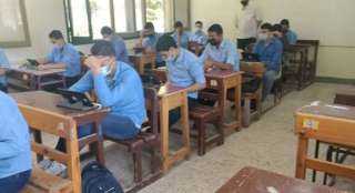 أداء 463 طالب وطالبة امتحانات الدور الثاني بالثانوية العامة بكفر الشيخ