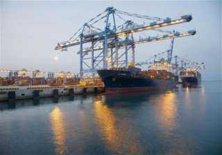 تقرير مفصل عن تداول البضائع عبر موانئ السويس والبحر الأحمر