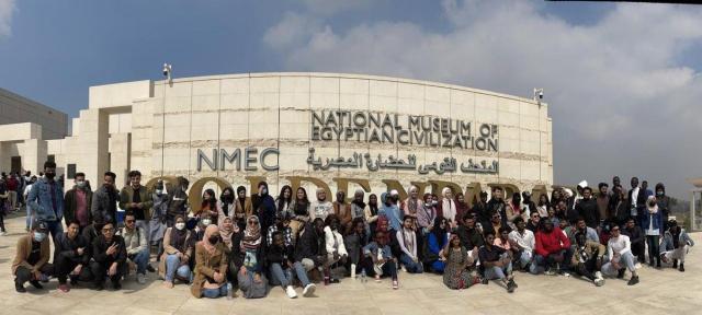 رحلة للطلاب الوافدين لمتحف الحضارات المصرية