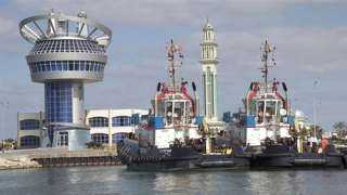 ميناء دمياط يسجل 28 سفينة بضائع بحركة الملاحة اليوم