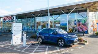 مبيعات السيارات الكهربائية في بريطانيا تصل لمستوى قياسي