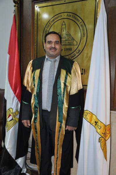  د. ياسر محمد زكريا 