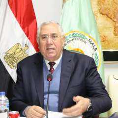 ”القصير” يوجه بالتنفيذ الفوري لتوجيهات الرئيس السيسي في تنمية سيناء