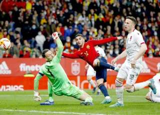 إسبانيا تصطدم بـ النرويج و  المغرب ضد البرازيل ودياً .. أبرز مباريات السبت 25-3-2023