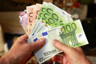 تراجع سعر اليورو والجنيه الاسترليني بالبنوك اليوم الخميس 21-9-2023