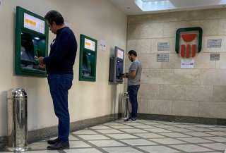 البنك الأهلي المصري: مسحوبات الصراف الآلي تخطت 32.5 مليار جنيه بأول 14 يوم من أبريل
